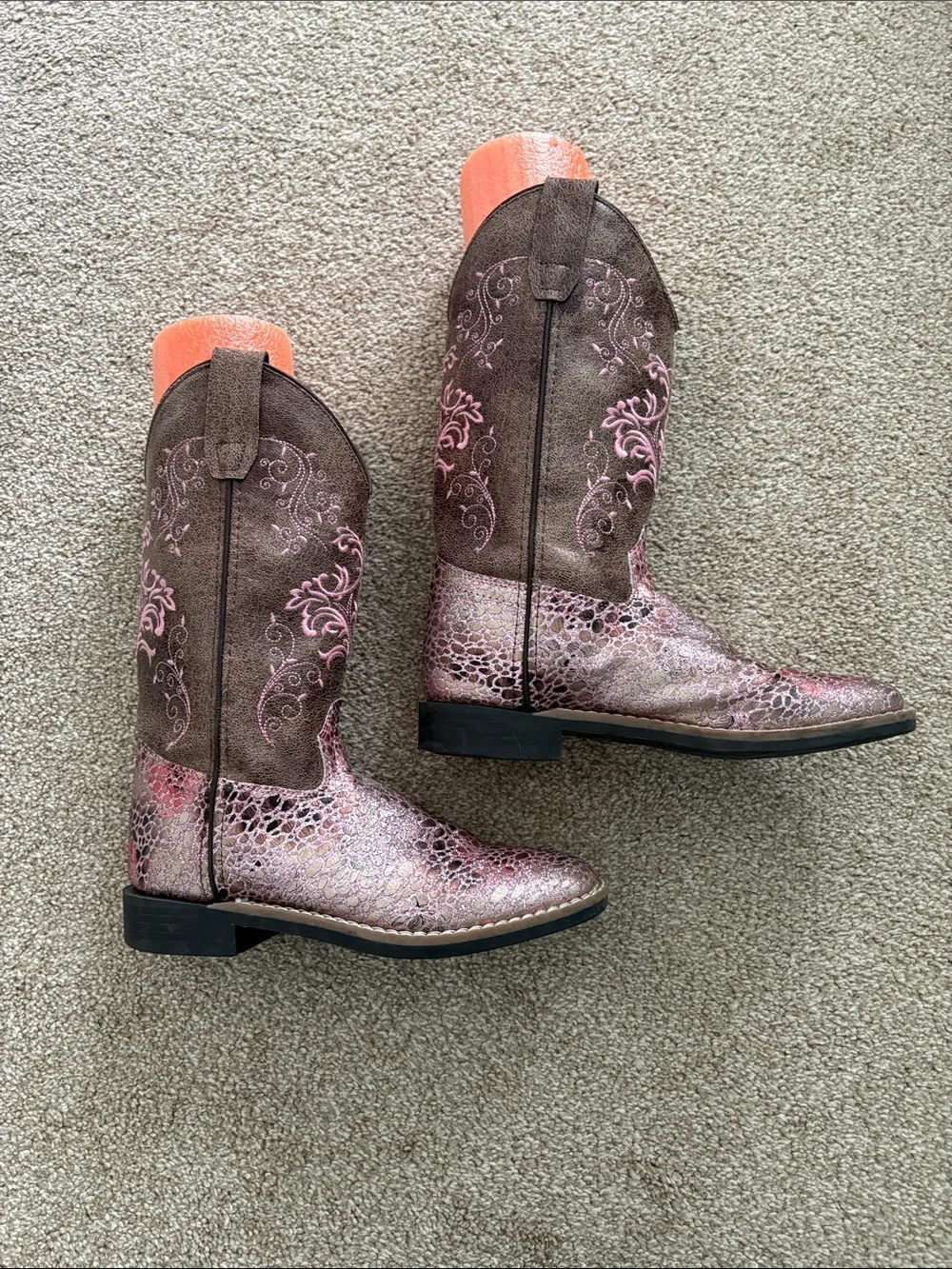 Shyanne Brown Pink Sparkly Square Toe Western Boots BVB9154 4.0-D Rodeo